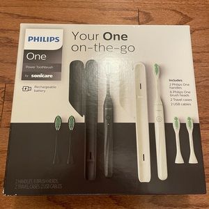 Philips One Rechargeable Toothbrush set